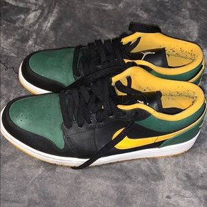 Jordan 1 low supersonic